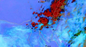 أمطار ورياح مثيرة للرمال تضرب عدة مناطق وسط تحذيرات من حالة الطقس